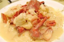 香港明星海鲜酒家(新翠商场店) (Star Seafood Restaurant (ТЦ Sun Chui))