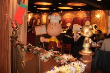 查理布朗咖啡专门店 (Charlie Brown Cafe)