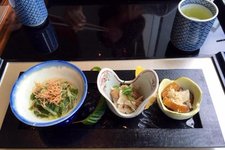 滩万日本料理(尖沙咀店) (Nadaman (Island Shangri-La, Чимсачёй))
