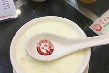 港澳义顺牛奶公司（铜锣湾店） (Yee Shun Milk Company (Козуэй-Бэй))